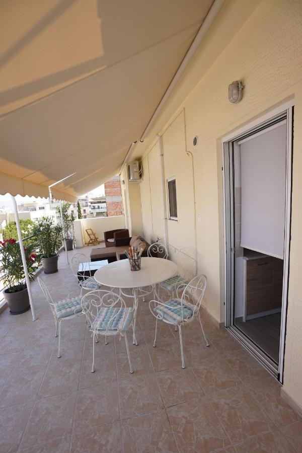 Athens Central Apartment 2 Mins To Metro Luaran gambar