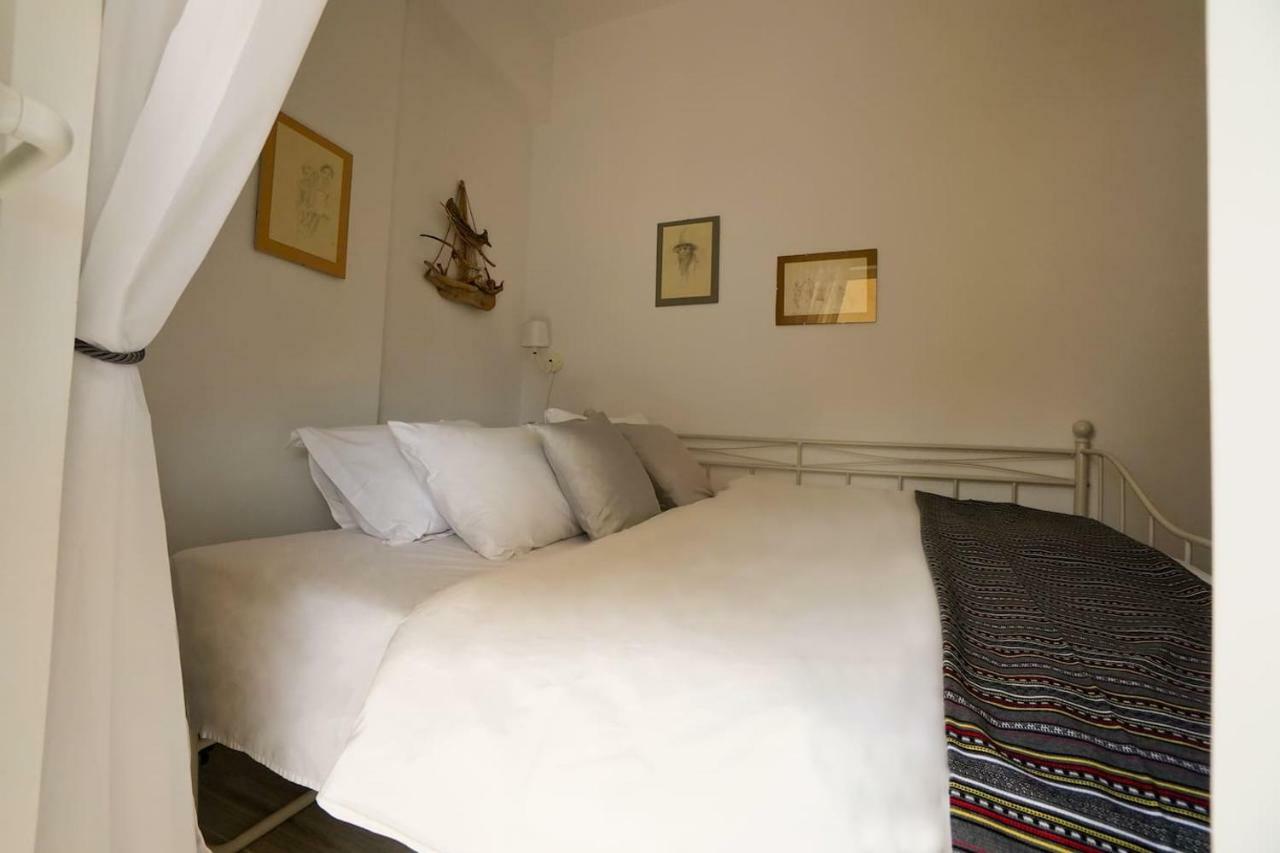 Athens Central Apartment 2 Mins To Metro Luaran gambar